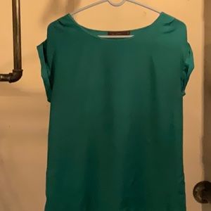 The limited short sleeve blouse